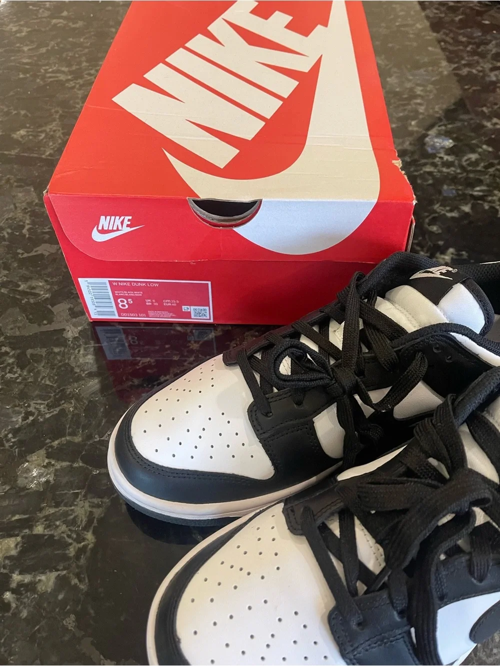 Nike New Womens Panda Dunks Shoes